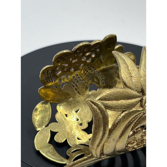 Large Filigree Ornate Lace Floral Leaf Gold Tone Wide Textured Cuff Bracelet - Picture 5 of 10